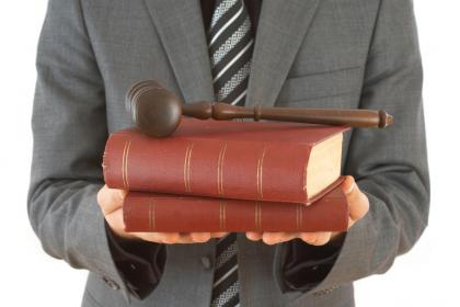 What to look for when hiring a personal injury lawyer