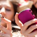 chat in social media